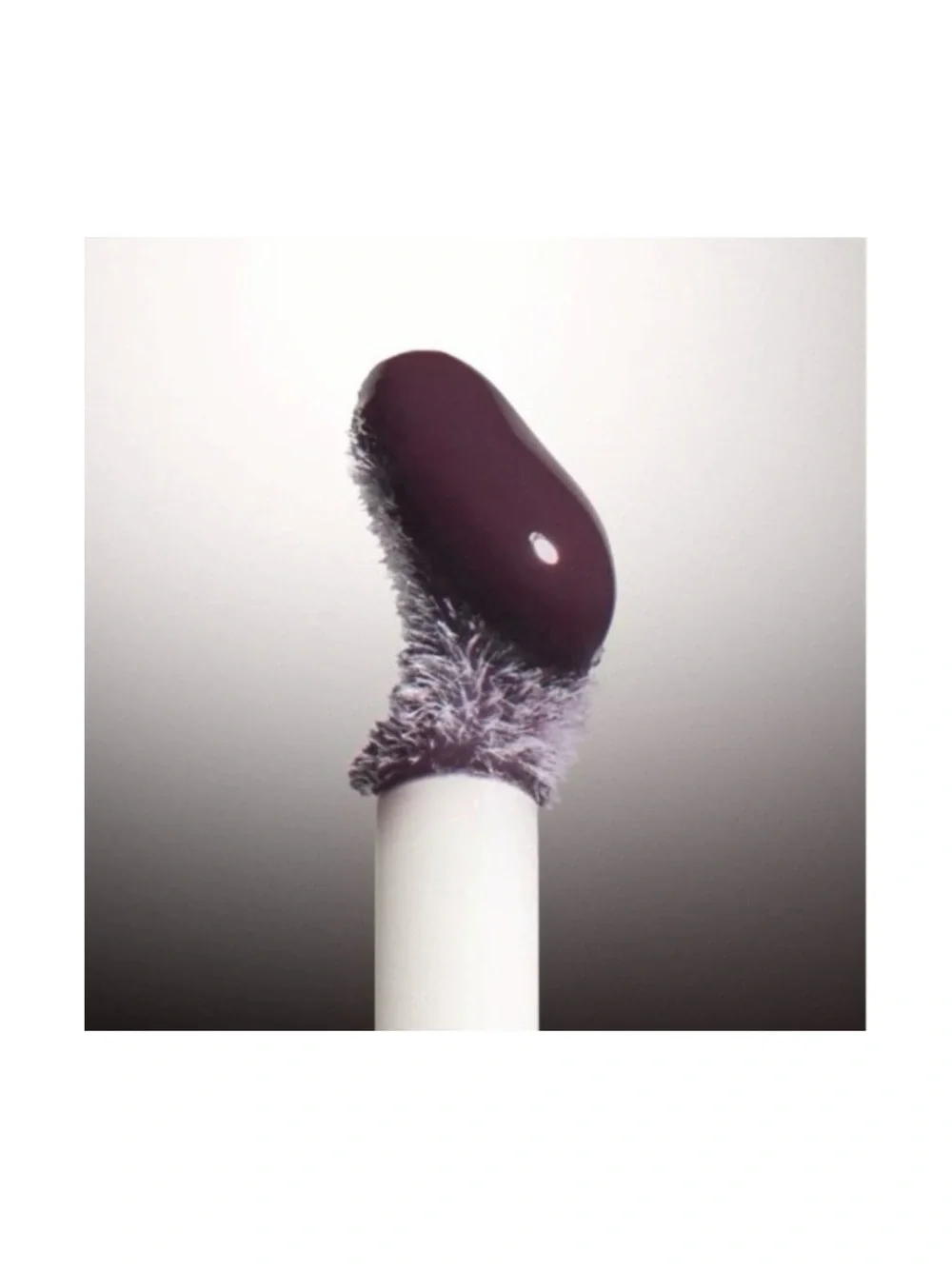 r.e.m Dangerous Woman Essential Drip Gloss Bomb in KNEW BETTER - .16 oz